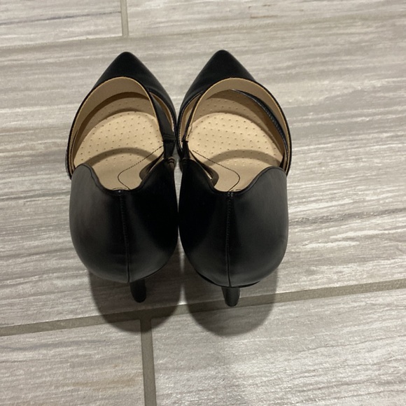 Lifestride Soft System Black Heels - Picture 3 of 5